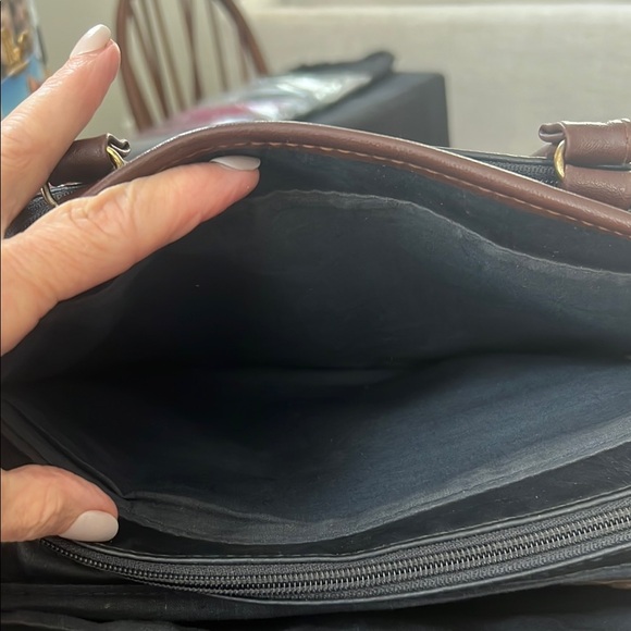 Dolce Vita Navy and Brown Textured Jackson Handbag - Picture 9 of 13